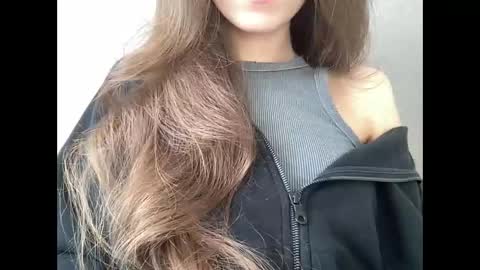 Snapshot of marinalovenow chatting on 02/19/25, 07:50 Marina online show from 02/19/25, 07:50