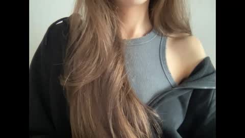 Snapshot of marinalovenow chatting on 03/10/25, 07:21 Marina online show from 03/10/25, 07:21