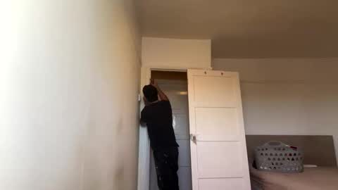 mariov43 online show from 11/21/25, 10:03