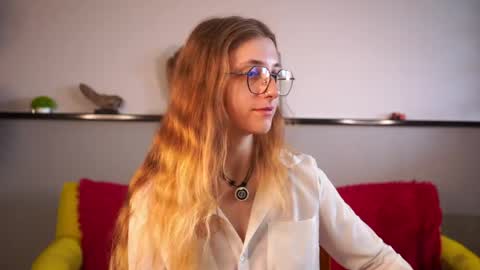 Kate online show from 06/01/26, 03:08