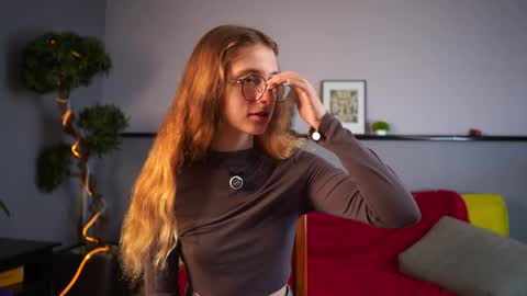 Kate online show from 06/09/26, 03:18