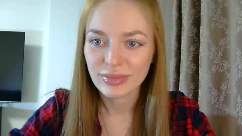 Snapshot of mariwell chatting on 04/12/26, 08:25 mariwell online show from 04/12/26, 08:25