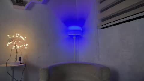 Snapshot of marjorieandersonxxx chatting on 02/02/26, 07:01 IM YOUR BABE GIRL LYCA online show from 02/02/26, 07:01