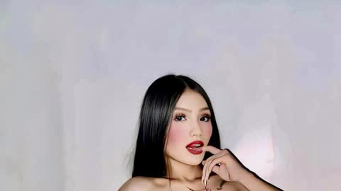 IM YOUR BABE GIRL LYCA online show from 06/18/26, 09:14