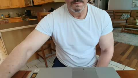 Mark online show from 02/25/25, 02:33