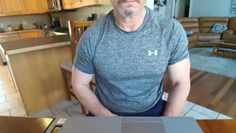 Mark online show from 02/25/25, 09:13
