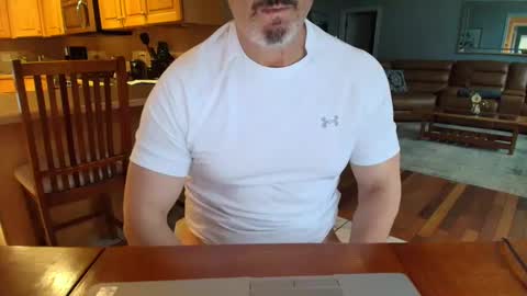 Mark online show from 03/04/25, 09:22