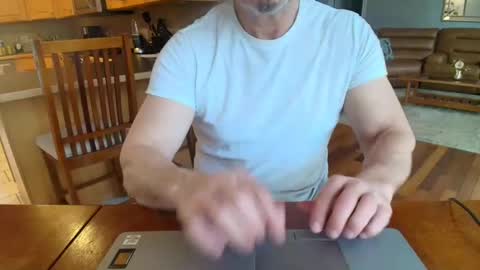 Mark online show from 03/07/25, 01:18