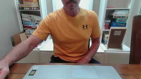 Mark online show from 10/07/25, 03:53