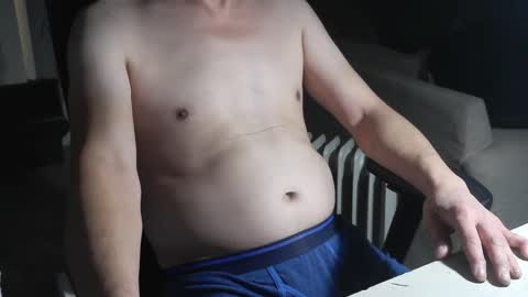 Snapshot of mark50569 chatting on 04/06/26, 10:00 mark50569 online show from 04/06/26, 10:00