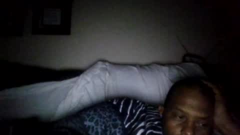 mark7062012 online show from 10/19/25, 02:56