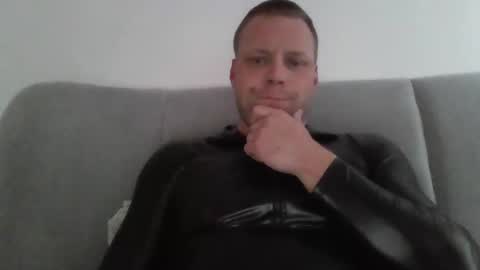 Snapshot of mark_88_chat chatting on 04/19/26, 07:29 Mark88 online show from 04/19/26, 07:29