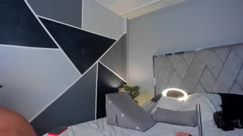 Snapshot of mark_broown_ chatting on 02/11/25, 02:14 mark_broown_ online show from 02/11/25, 02:14