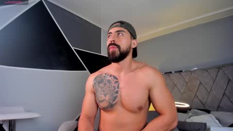 Snapshot of mark_broown_ chatting on 02/12/25, 12:05 mark_broown_ online show from 02/12/25, 12:05