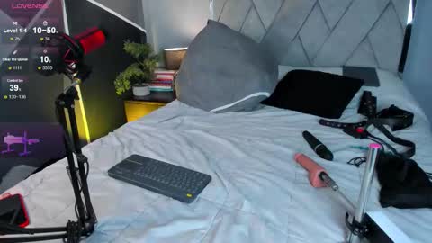 Snapshot of mark_broown_ chatting on 10/05/25, 05:11 mark_broown_ online show from 10/05/25, 05:11