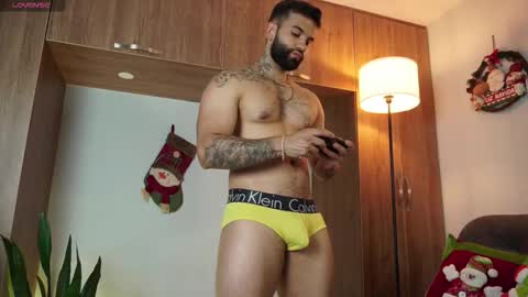 Mark online show from 12/02/25, 11:11