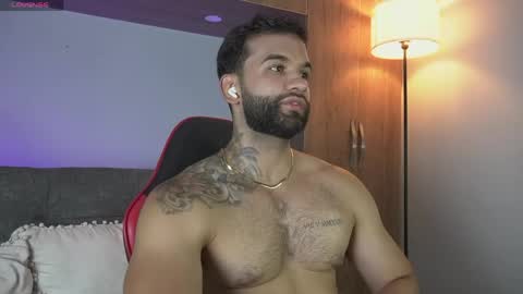 Mark online show from 04/14/26, 12:38