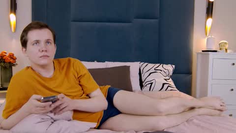 Mark online show from 03/20/26, 10:42