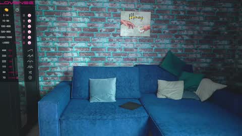 Mark online show from 02/02/25, 11:00