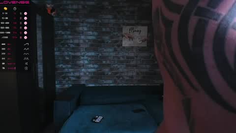 Mark online show from 05/22/26, 02:51