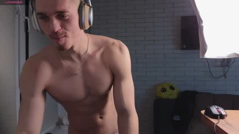 Snapshot of mark_stiff chatting on 12/05/24, 10:01 Mark online show from 12/05/24, 10:01