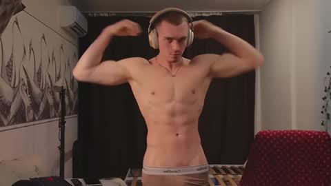 Snapshot of mark_stiff chatting on 12/30/24, 12:52 Mark online show from 12/30/24, 12:52