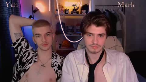 Snapshot of mark_sun chatting on 03/21/26, 03:37 Mark online show from 03/21/26, 03:37