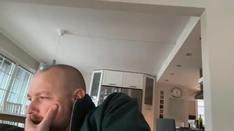 Snapshot of mark_the_mark chatting on 02/23/26, 04:04 mark_the_mark online show from 02/23/26, 04:04