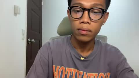 markanthony54 online show from 04/17/26, 07:22