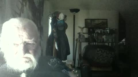 Snapshot of markenstien chatting on 08/08/26, 06:43 ilikejackingoff online show from 08/08/26, 06:43