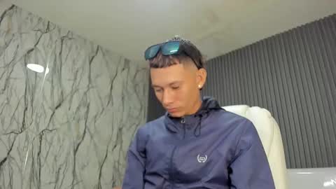 Snapshot of marks_sexy chatting on 11/05/25, 05:57 marks_sexy online show from 11/05/25, 05:57