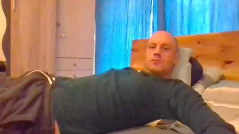 Snapshot of markus_7 chatting on 10/28/25, 11:47 markus_7 online show from 10/28/25, 11:47