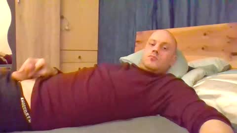 Snapshot of markus_7 chatting on 11/01/25, 04:09 markus_7 online show from 11/01/25, 04:09