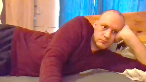 Snapshot of markus_7 chatting on 01/12/26, 01:27 markus_7 online show from 01/12/26, 01:27