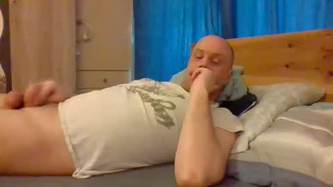 markus_7 online show from 04/18/26, 04:44