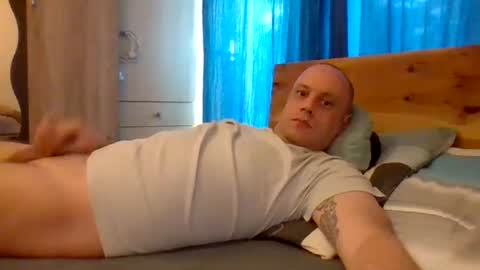 Snapshot of markus_7 chatting on 06/25/26, 07:35 markus_7 online show from 06/25/26, 07:35