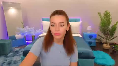 Snapshot of marladewis chatting on 10/14/25, 08:09 MarlaDewis online show from 10/14/25, 08:09