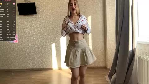 Olivia online show from 10/26/25, 11:16