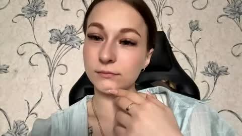 Snapshot of marlenahuit chatting on 05/29/26, 05:49 Lena online show from 05/29/26, 05:49