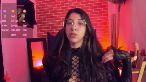 mar online show from 09/11/25, 11:54