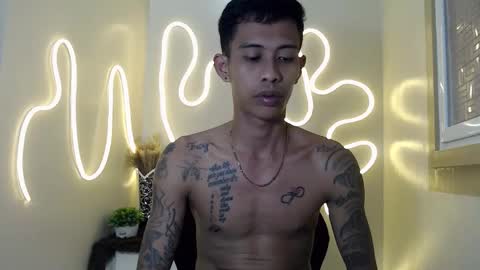 Snapshot of marlmoreno10 chatting on 01/12/26, 01:27 marlmoreno10 online show from 01/12/26, 01:27