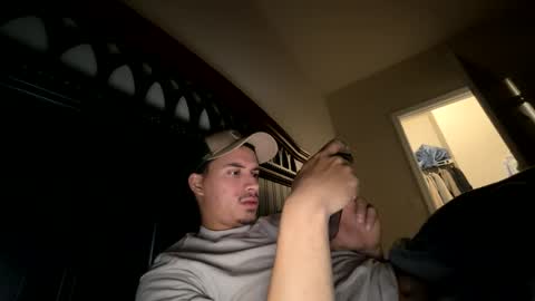 Snapshot of marlonnolascotabora15 chatting on 04/21/26, 03:24 marlonnolascotabora15 online show from 04/21/26, 03:24