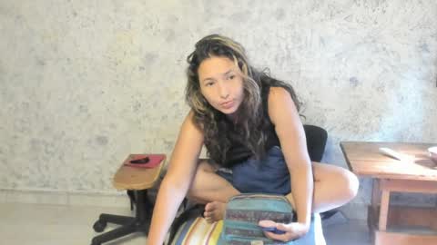 marly online show from 04/12/26, 08:36