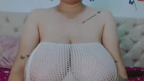 Snapshot of marlymilf6 chatting on 03/07/25, 03:39 Marly online show from 03/07/25, 03:39