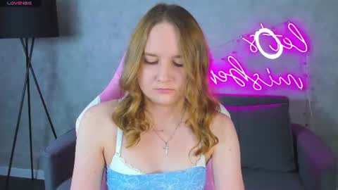 Snapshot of marlyn_owen chatting on 06/25/26, 01:05 Emmaa online show from 06/25/26, 01:05