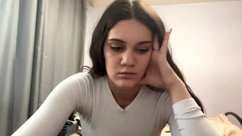 Snapshot of marlysronk chatting on 05/26/26, 01:29 Mary online show from 05/26/26, 01:29