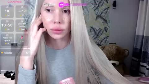 Snapshot of marmalade_fox chatting on 03/06/25, 01:35 Marmalade Fox online show from 03/06/25, 01:35