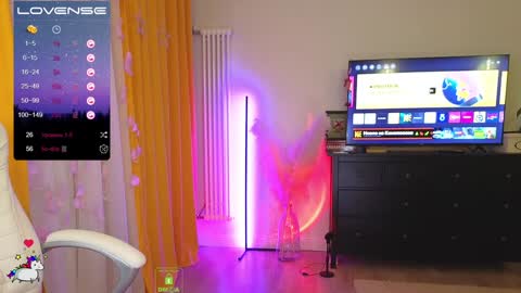 Snapshot of marmeladka777 chatting on 01/05/25, 03:34 Alena online show from 01/05/25, 03:34