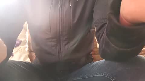 Snapshot of marocreda33 chatting on 01/22/25, 11:34 marocreda33 online show from 01/22/25, 11:34