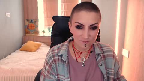 maromiassecret online show from 07/16/26, 11:05